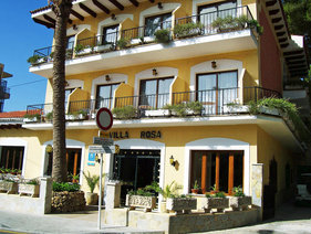 Paguera, Hostal Villa Rosa ,1 Tage für 151,- Euro p.P.