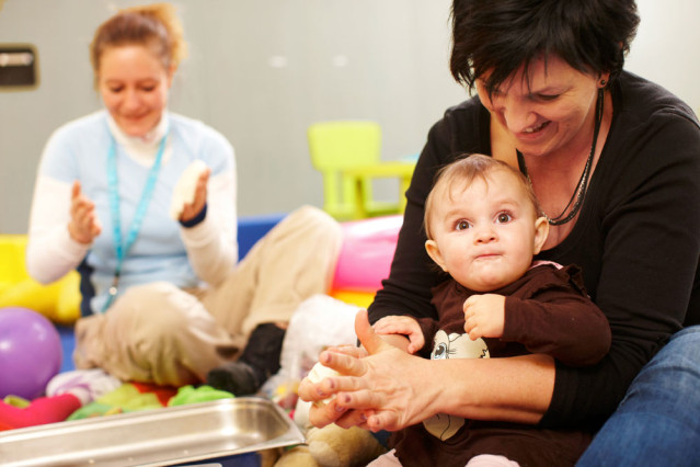 Im TUI best FAMILY farbenfrohe Babyprogramme erleben