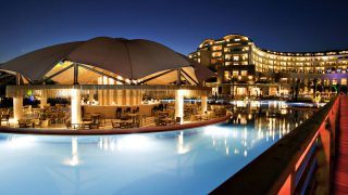 Hotel der Superlative: RIU Kaya Palazzo mit beheizbarem VIP-Pool