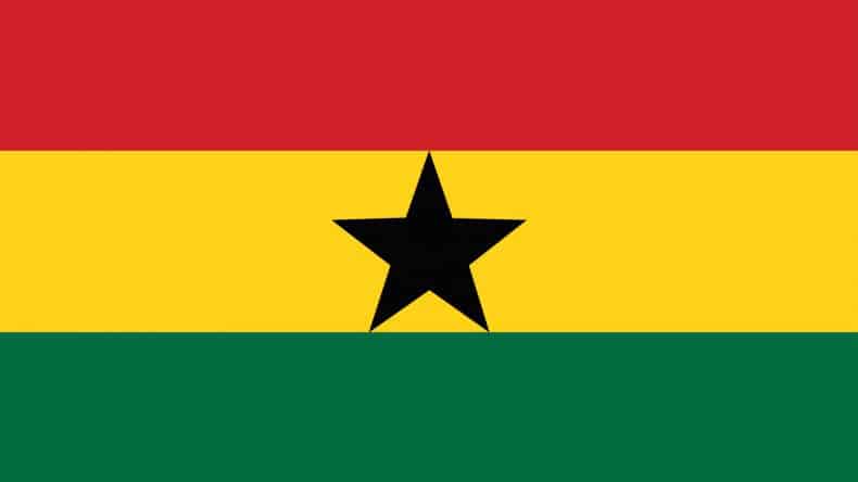 Offiziell soll das Rot der ghanischen Flagge an das Blut, das im Freiheitskampf vergossen wurde, erinnern. Gelb steht für den Reichtum, grün für die Wälder und Äcker Ghanas. Der fünfzackige Stern berührt sowohl den roten als auch den grünen Streifen und soll der Leitstern der afrikanischen Freiheit sein.