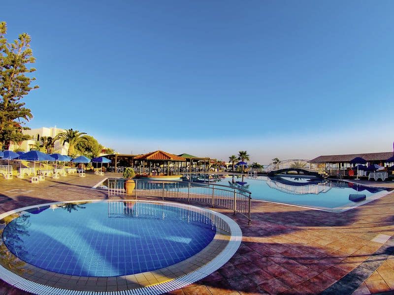 Das best FAMILY Nana Beach Kreta wartet mit 7 Pools auf