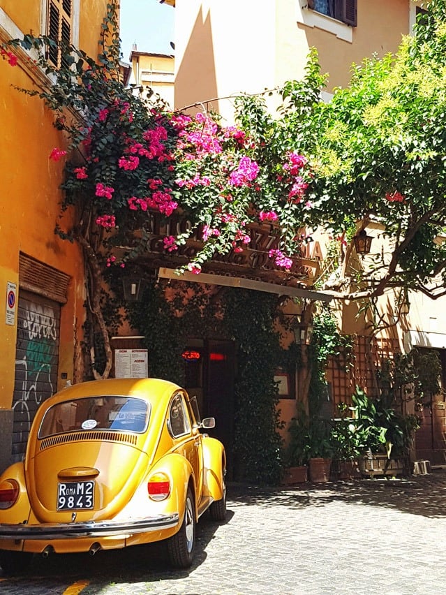 Traumhafte Farben in den Gassen von Trastevere