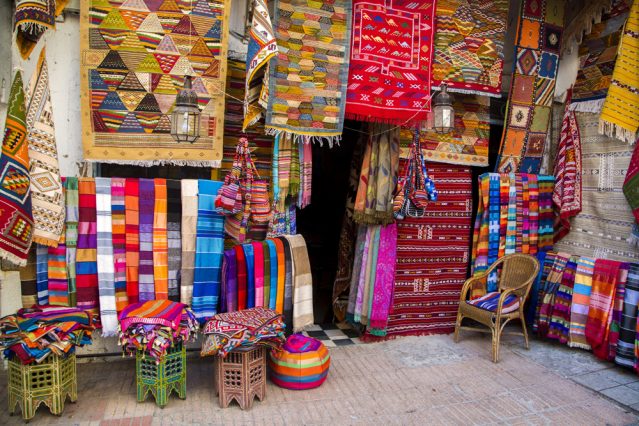 Diese Farben! Auf dem Markt in Marokko
