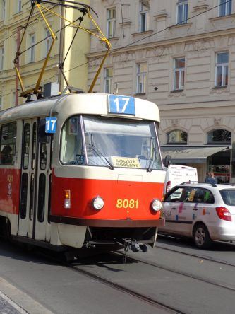 Die Straßenbahn gehört zum Stadtbild Prags!