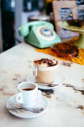 Kaffee im Café com Calma (Fotocredit: Thea Neubauer)