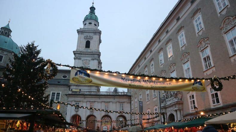 Haupteingang zum Salzburger Christkindlmarkt