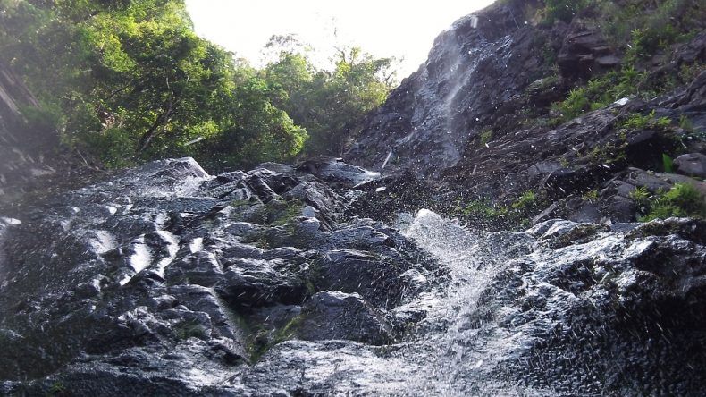 Langkawi: Wasserfall Temurum