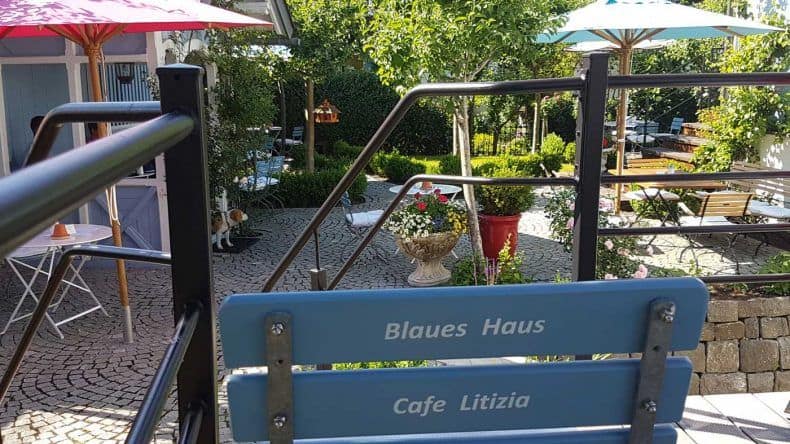 Eine Belohnung für Naschkatzen gibt es in Oberstaufen im Café Litizia im Blauen Haus.