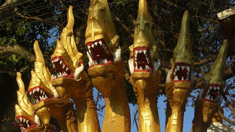 Die über 300 Tempel in Luang Prabang sind bunt angestrichen und reich verziert