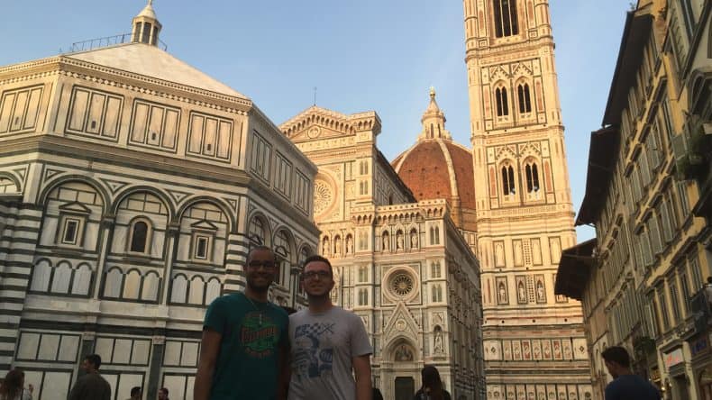 Vom Piazza del Duomo hat man einen fantastischen Blick auf die prachtvolle Kathedrale von Florenz.