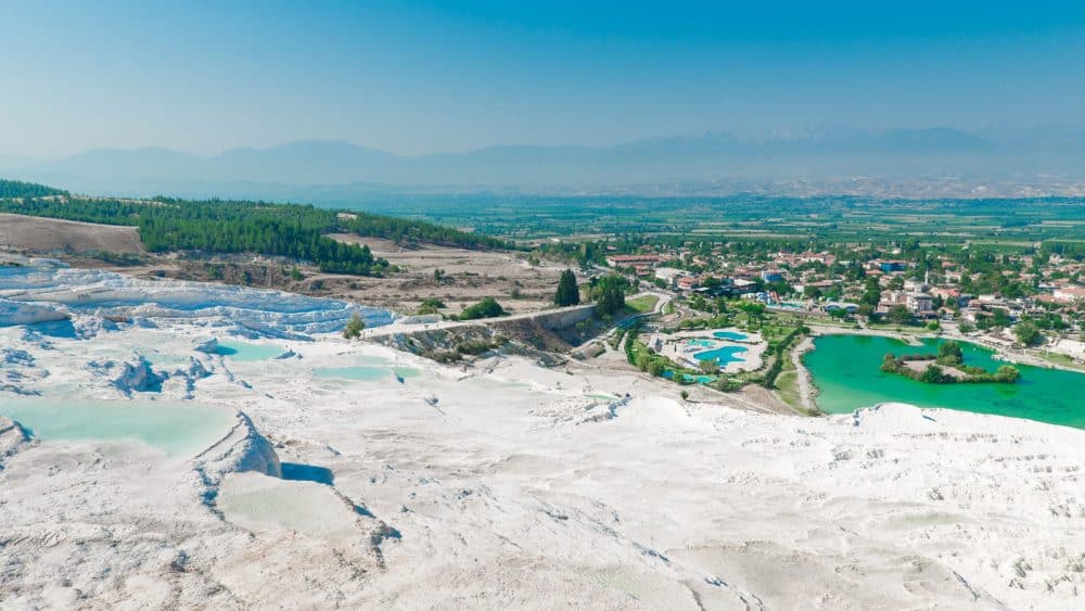 Die Kalksinterterrassen von Pamukkale in der Türkei - eine ...