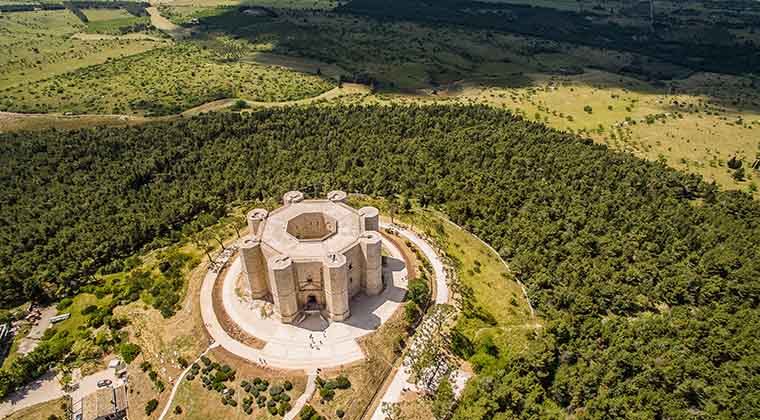 Apulien Sehenswürdigkeit Castel del Monte
