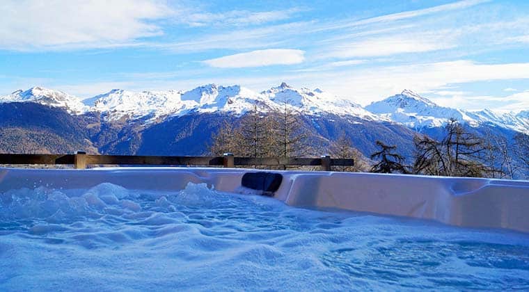 Ferienhaus mit Whirlpool in der Schweiz