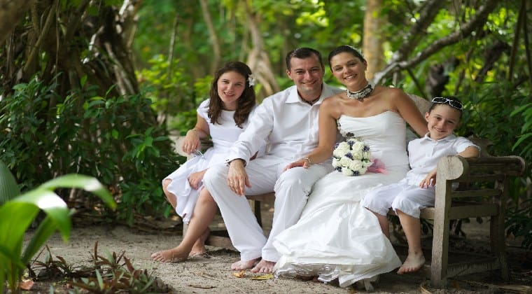 Heiraten auf den ;alediven Katherina mit Familie