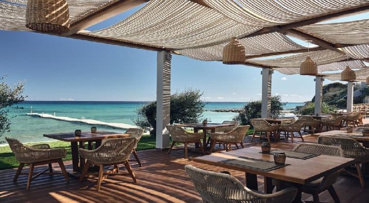 Almyra Beach Bar vom Lesante Blu Exclusive Beach Resort