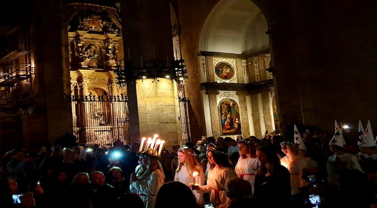 Santa Lucia Fest in Kathedrale Palma