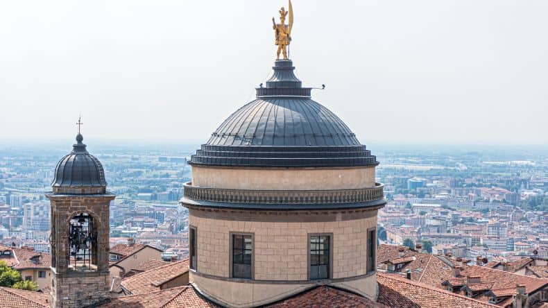 Bergamo Heiliger Alexander auf der Domkuppel