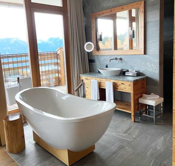 Zwei Zimmer Suite "Wow" Bad