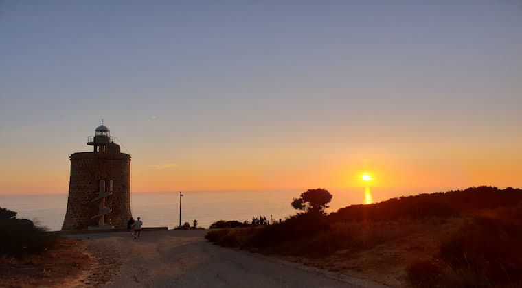 Faro de Caraminal Sonnenuntergang