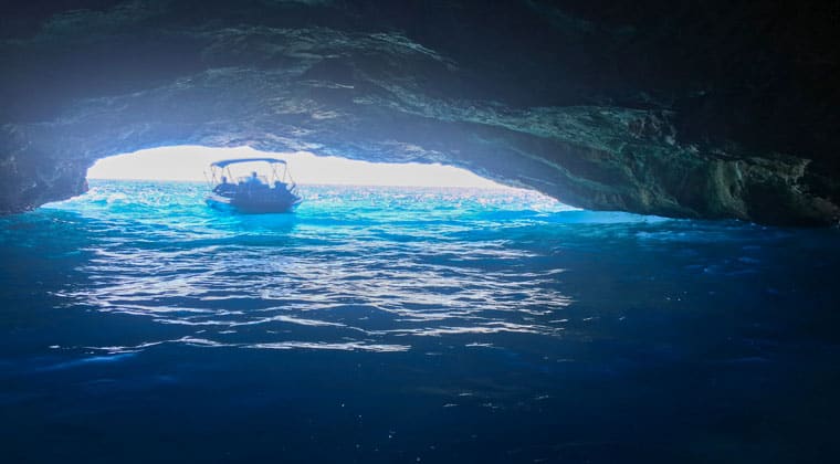 Die schönste Höhle Montenegros - The Blue Cave