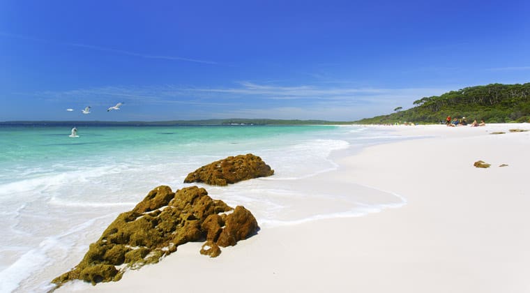 Der weißeste Sand der Welt am Traumstrand Hyams Beach