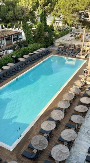 Hotel Cook‘s Club Palma Beach Mallorca Pool