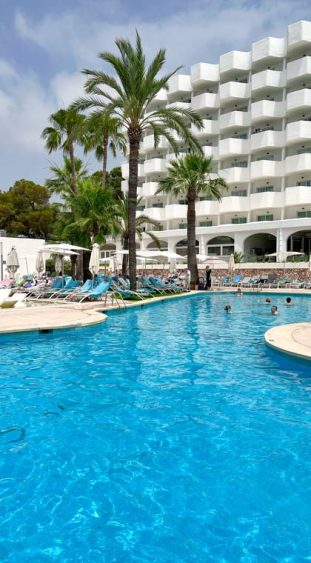 AluaSoul Mallorca Resort Pool