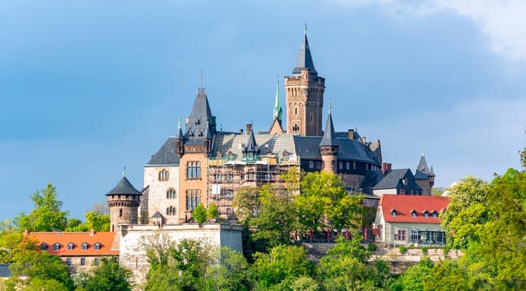 Blick auf das schöne Schloss in Wernigerode