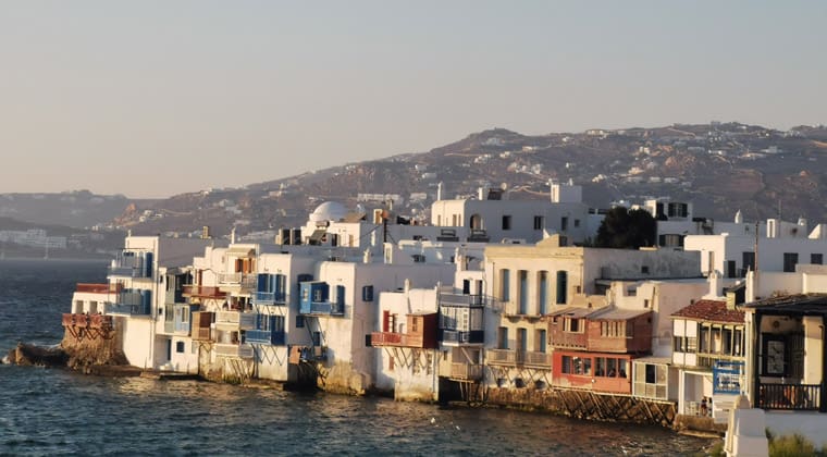 Griechenland Insel Mykonos Blick auf „little Venice“ in Mykonos Stadt