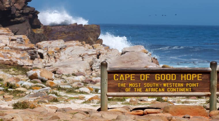 An der Südspitze Südafrikas, am Kap der Guten Hoffnung findet ihr die bekanntesten Klippen der Welt.