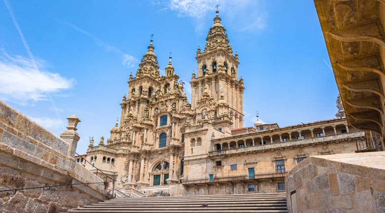 Bilbao Sehenswürdigkeiten: Blick auf die Kathedrale von Santiago