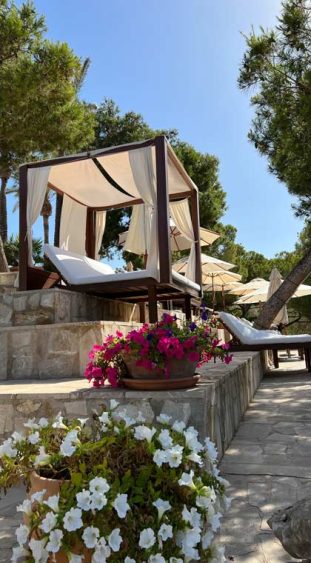 ROBINSON CALA SERENA Sunbeds