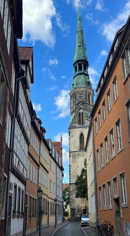 Hannover Kreuzstrasse mit Kreuzkirche