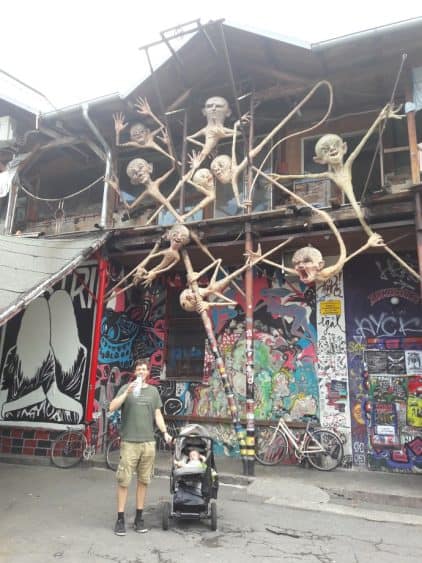 Metelkova Skulpturen