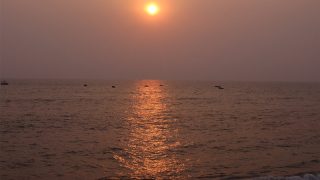 Am Meer in Indien ist einfach jeder Sonnenuntergang ein Traum.