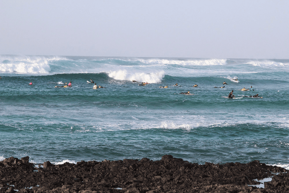 In ganz Europa findest du kaum eine andere Surfdestination, in der das Wasser ganzjährig so angenehm warm ist, wie auf Fuerteventura.