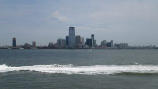 Die Staten Island Ferry ist kostenlos und bietet einen tollen Ausblick auf die Stadt