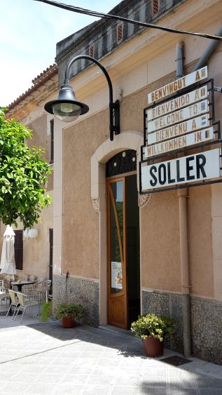 Der Bahnhof von Sóller