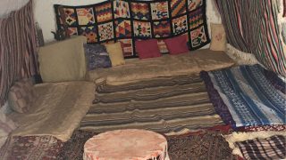 So sieht beispielsweise ein Wohnzimmer bei den Berbern aus