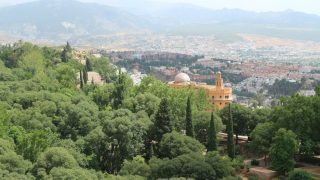 Der Blick nach Granada von Alhambra