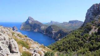 Blick vom Cap de Formentor auf Mallorca