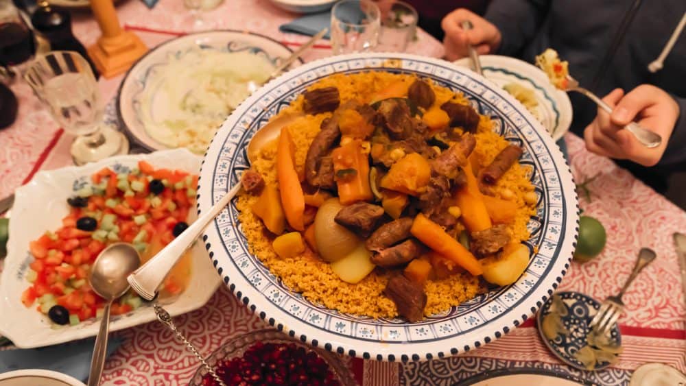 3. Auch der Couscous muss mindestens einmal auf der Speisekarte stehen!