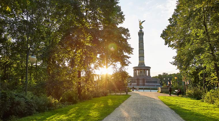 Berlin – hier im Großen Tiergarten bei der Siegessäule