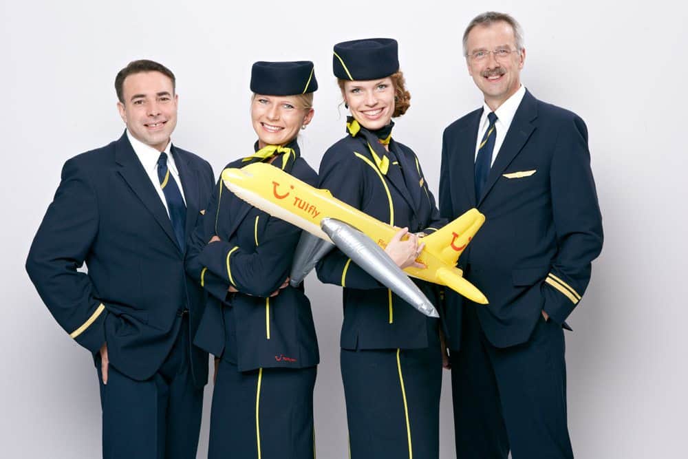 Traumflug – Ausbildung zum Flugbegleiter an Bord der TUIfly - TUI.com ...