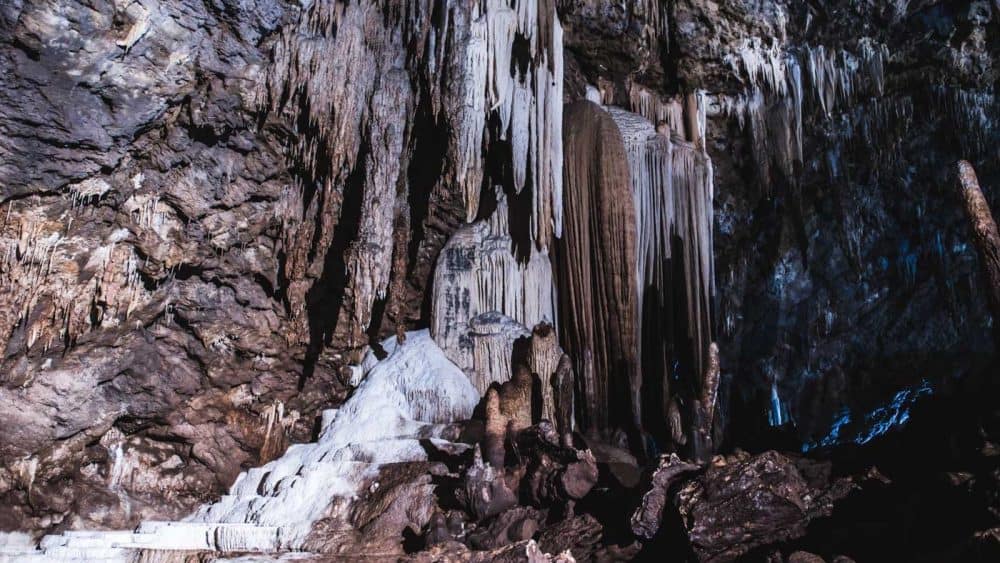 Gigantisch trotz der schwülen Luft: die Höhle „Khao Wang Thong“.