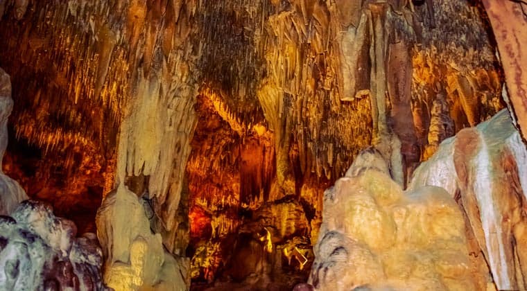 Die Damlatas Höhlen in der Türkei