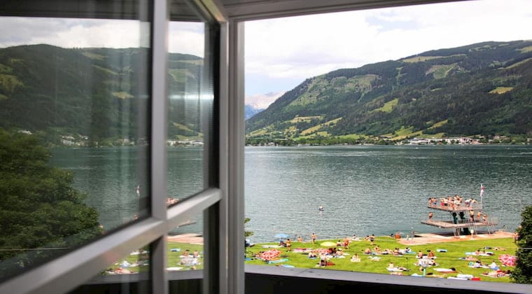 Blick auf den Zellersee Hotel am See
