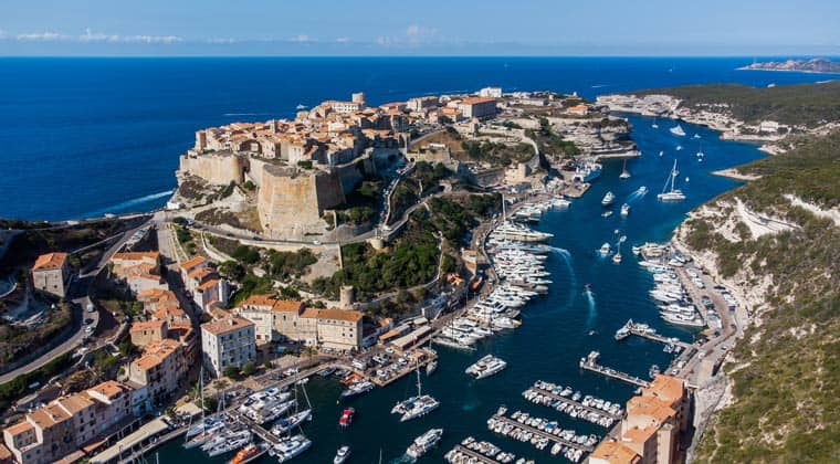 Korsika Sehenswürdigkeiten Jachthafen Kap Bonifacio