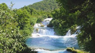 Wunderschöne Krk Wasserfälle in Kroatien