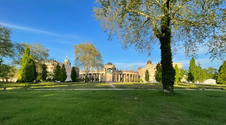 Kurzurlaub Potsdam Neues Palais im Park Sanssouci